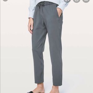 Lululemon On the Fly Pant | Melanite 6 (not woven)